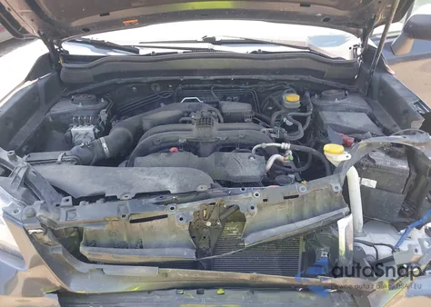 2018 Subaru Forester 2.5I Premium z USA, uszkodzony, nr VIN JF2SJAEC4JH542169